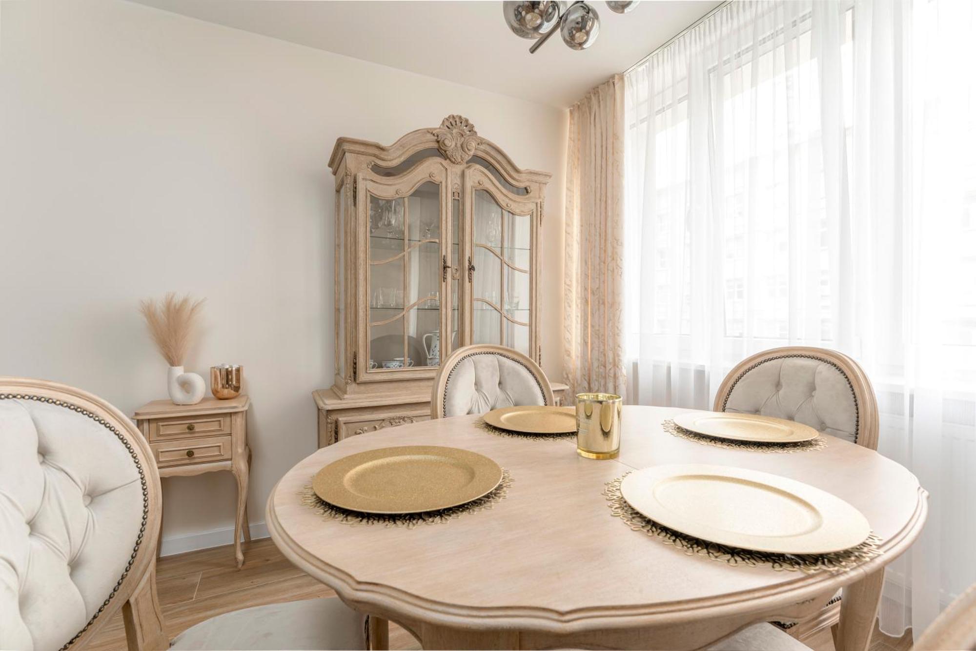 Apartament Jerozolimskie Premium *
